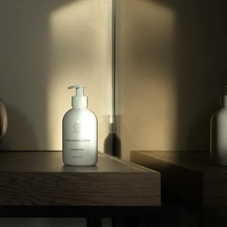 The Key Szálloda Mikrí Vígla