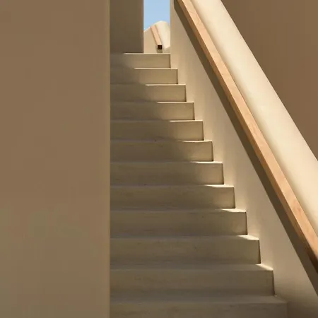 Szálloda The Key Mikrí Vígla