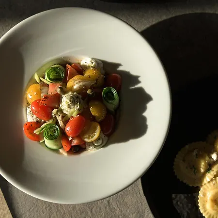 The Key Szálloda Mikrí Vígla