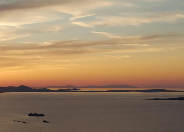 호텔 The Key 미크리 비글라