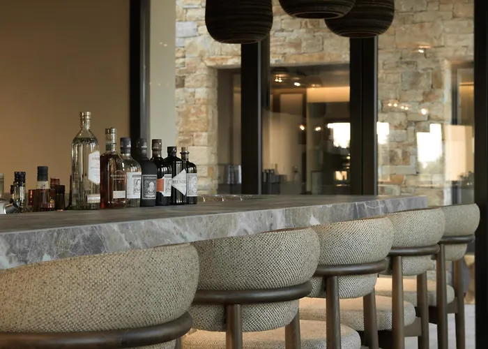 Hotell The Key Mikri Vigla