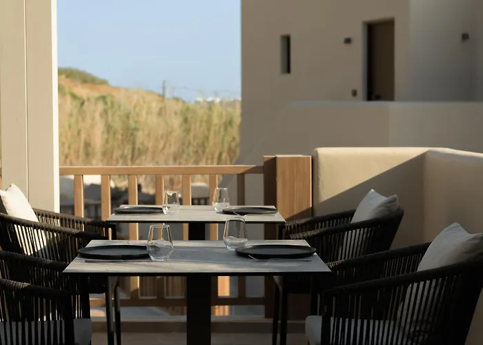 Hotell The Key Mikri Vigla