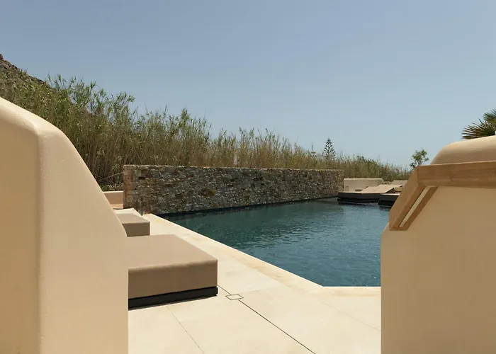 Hotell The Key Mikri Vigla